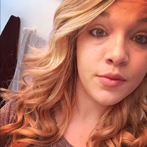 Meet your Posher, Leah